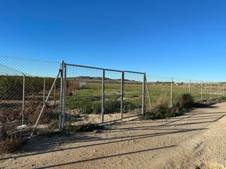 Propriété  Partida de bacarot poligono. Terreno en bacarot