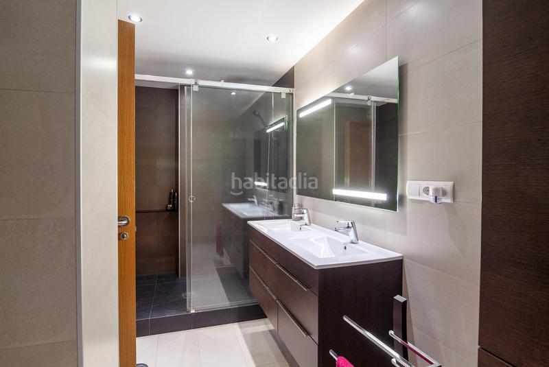 Foto ee1697e3-82ae-4d93-ab9e-c99ffe5cd2b1. Piso un concepto de vivienda que redefine el lujo el espacio en Alicante