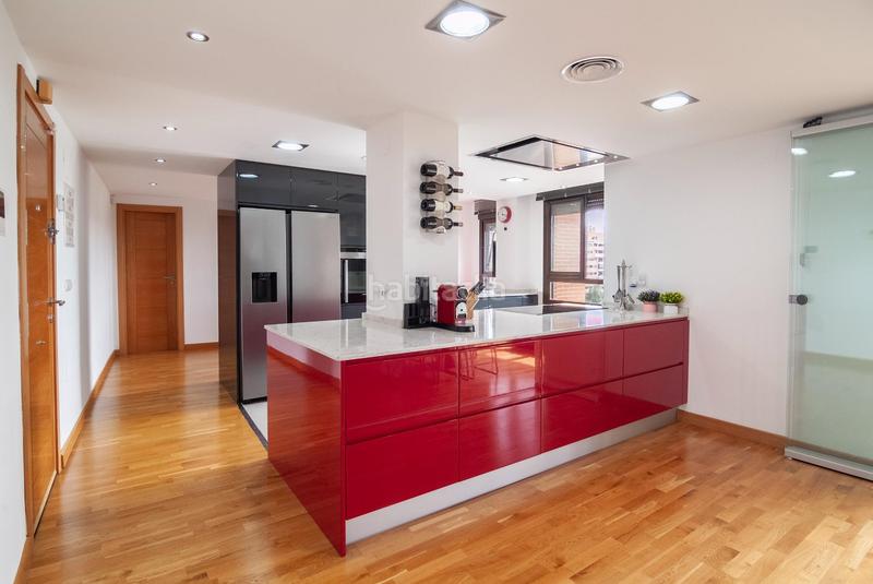 Foto fadd67e5-dcac-40b4-8d1a-5007b48f611a. Piso un concepto de vivienda que redefine el lujo el espacio en Alicante