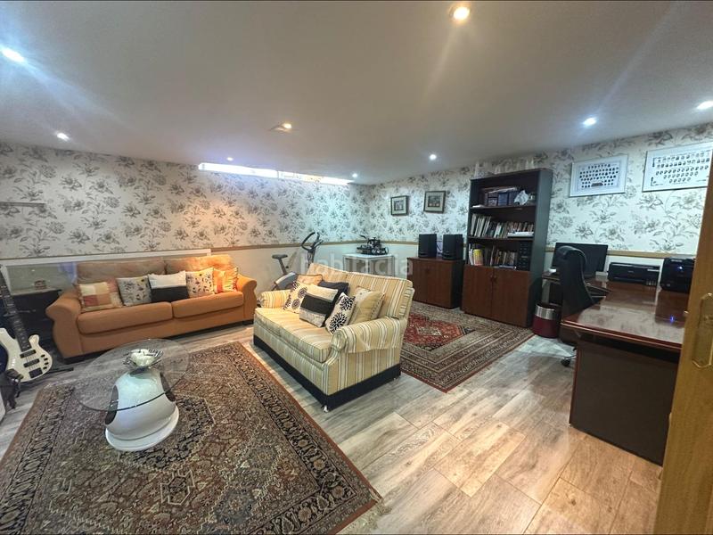 Foto 4f1f113d-6b54-4229-9982-bd1d7da7b846. Casa amb calefacció aparcament piscina a Monforte del Cid