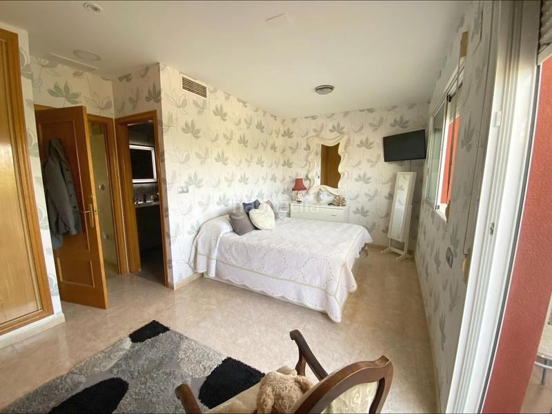 Foto 840f8270-cdd1-4735-b77e-a8fe3c3c3d58. Casa amb calefacció aparcament piscina a Monforte del Cid