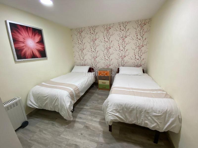 Foto 8c9e9813-f38a-4aa3-a8b5-eb9900420e26. Casa amb calefacció aparcament piscina a Monforte del Cid