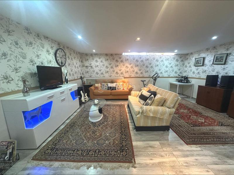 Foto ba83f5b1-5e75-4c0e-afb9-e9d186bea313. Casa amb calefacció aparcament piscina a Monforte del Cid