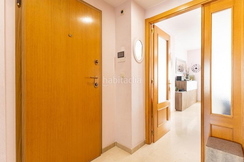 Foto 5312a702-db28-49ce-8d1b-05b7f199f754. Appartement avec parking piscine dans Paus - Polígono San Blas Alicante