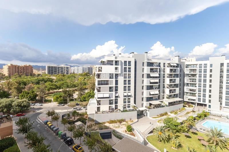 Foto f26b84e9-5bec-424d-a9f4-723a2845c0de. Appartement avec parking piscine dans Paus - Polígono San Blas Alicante