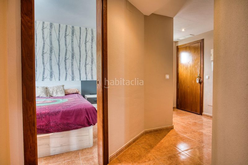 Foto 84225b64-b15e-421d-9a3e-d1f4b34321c6. Apartament amb aparcament piscina a Campello Playa Campello (el)