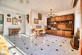 Piso  Calle eduardo langucha. Vivienda en venta en barrio tradicional