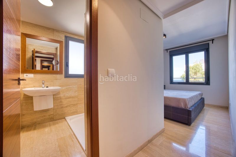Foto b1e939a6-44d2-40aa-a2c8-3818b9df9e2f. Pis amb aparcament piscina a Playa Muchavista Campello (el)