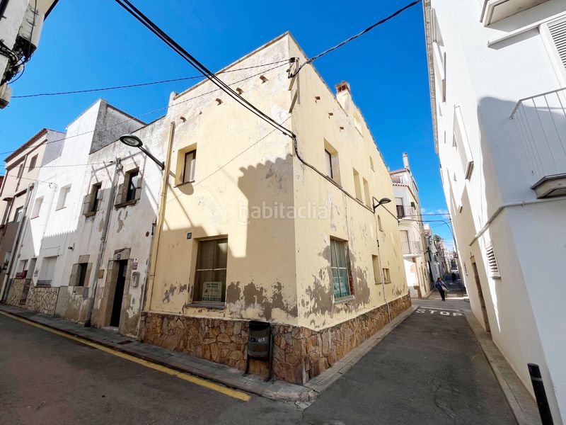 Foto 3d221b88-5edf-4bfc-9751-23563adcc076. Casa adossada a Nucli Antic Escala (L´)