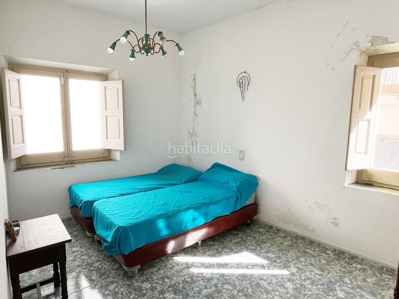 Foto 5b9c936f-60a4-4dec-a8cd-63086f3282cc. Casa adossada a Nucli Antic Escala (L´)