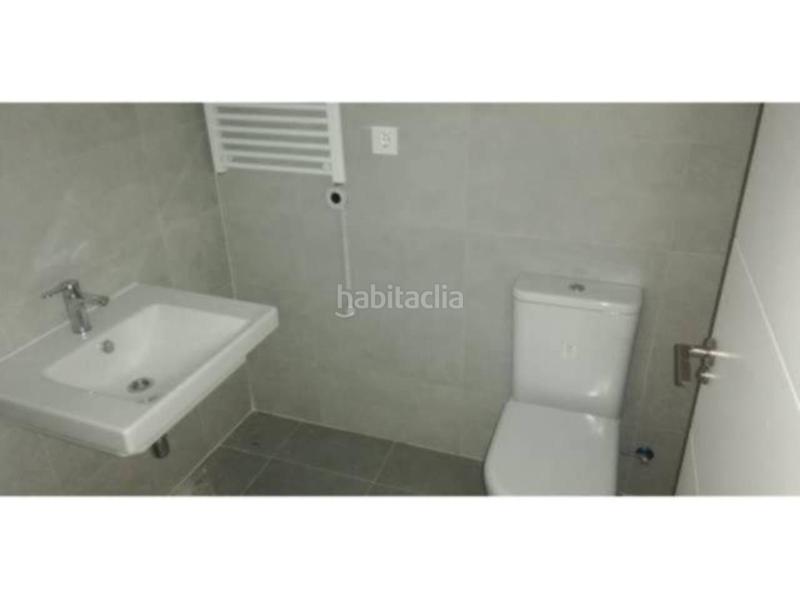 Foto c32396e0-914a-4034-9d1c-db181deb4655. Rent flat with parking pool in Malilla Valencia