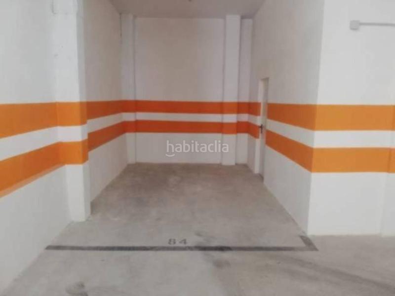 Foto d9b13662-6f84-4bdd-82ea-f757888beac3. Rent flat with parking pool in Malilla Valencia