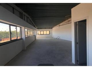 Lloguer Nau industrial  Gibraltar. Nave en alquiler quart al lado de a3 y poligono 2000