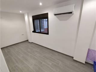 Location Appartement  Isaac peral 14. Alquiler de piso en valència capital