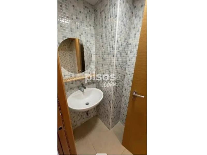 Foto bf95f796-85d5-42ab-b2e6-f8628fcd3d2d. Piso duplex en venta en la plaza dEl Carmen en El Carme Valencia