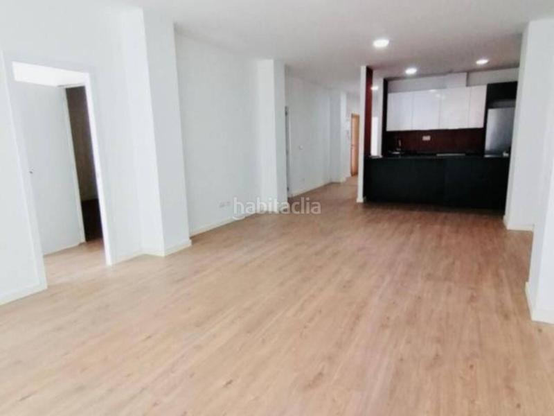 Foto cbad8814-2988-49d9-a2b5-98d4b25ec347. Location appartement avec parking dans Mestalla Valencia