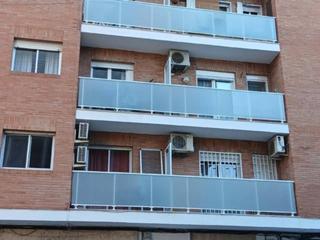 Pis  Escalante. Vivienda en zona la marina