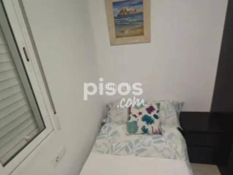 Foto 33b8bf49-e490-40d2-ac48-8fbc903c0928. Appartamento in dr peset aleixandre 112 in Torrefiel Valencia