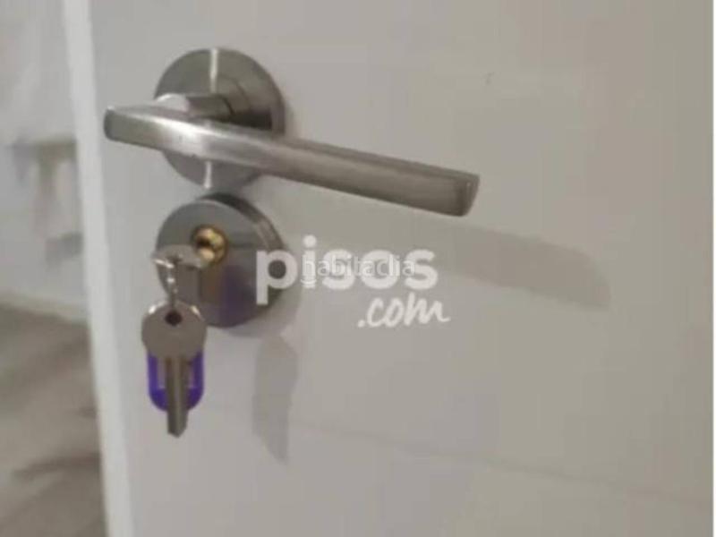 Foto 4a5830be-f7ed-442e-9bc8-893973fdffbf. Appartamento in dr peset aleixandre 112 in Torrefiel Valencia