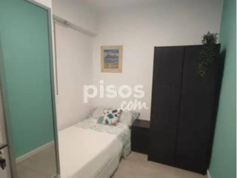 Foto 8102386a-71ff-4492-8931-e544179cb8f8. Appartamento in dr peset aleixandre 112 in Torrefiel Valencia