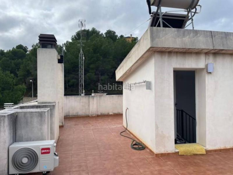 Foto 26eaca45-45a8-4dfb-baa0-b1f539f4fce3. Chalet mit heizung parking in San Miguel-El Paraiso Náquera