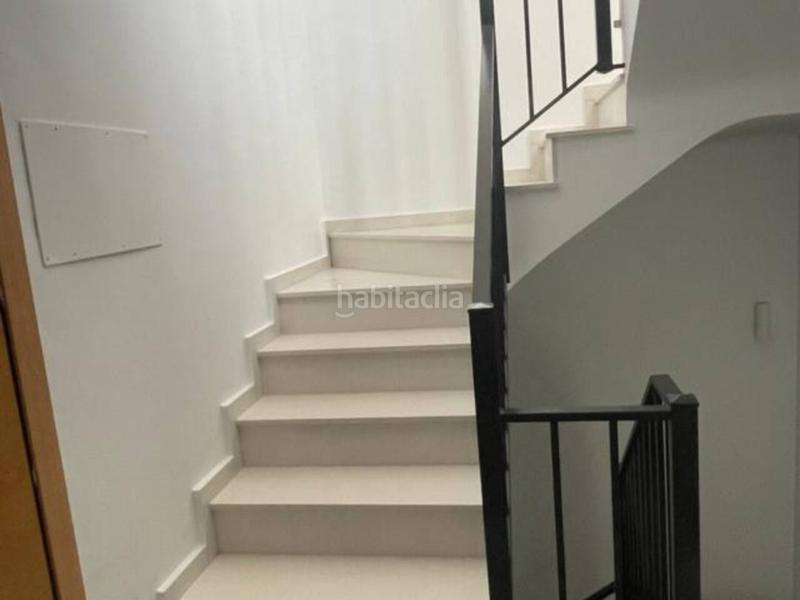 Foto 9880ecf1-b5b0-474e-bf86-184f2174af47. Chalet mit heizung parking in San Miguel-El Paraiso Náquera