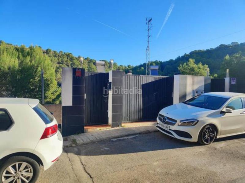 Foto d3d3b2ec-7feb-40d5-945f-84c852536849. Chalet with heating parking in San Miguel-El Paraiso Náquera