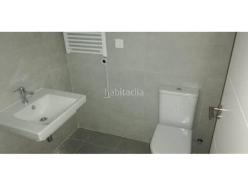 Foto 28fa3884-2c5b-4c73-af5d-10ebc63e2a14. Pis amb calefacció a El Cabanyal-El Canyamelar Valencia