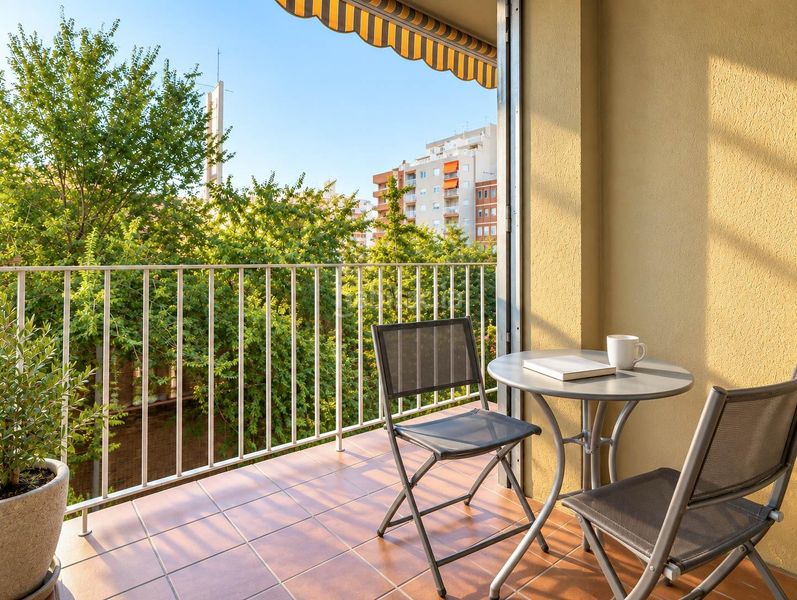 Piso agencia inmobiliaria . piso en venta en les corts en Barcelona