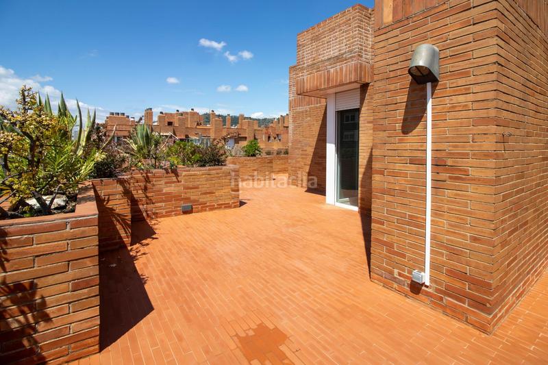 Foto 8d832636-a5ee-46b1-9215-398e04f99197. Attico con riscaldamento parcheggio in Sarrià Barcelona