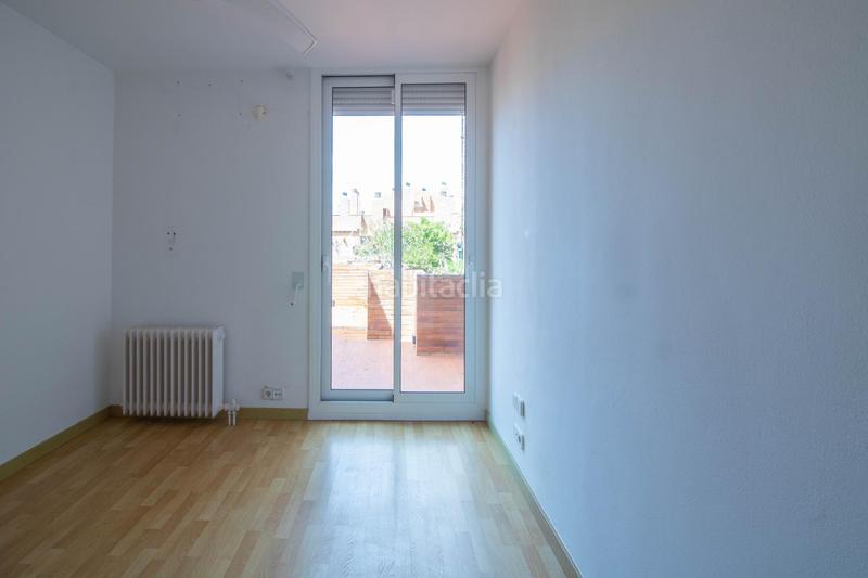 Foto e4e10770-b1b9-4d62-9dd3-7416c00e9c48. Attico con riscaldamento parcheggio in Sarrià Barcelona