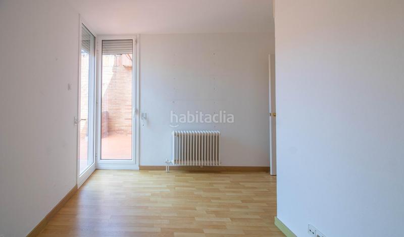 Foto f5d586bb-46ba-4cd7-a0c7-70a04d3324cc. Attico con riscaldamento parcheggio in Sarrià Barcelona