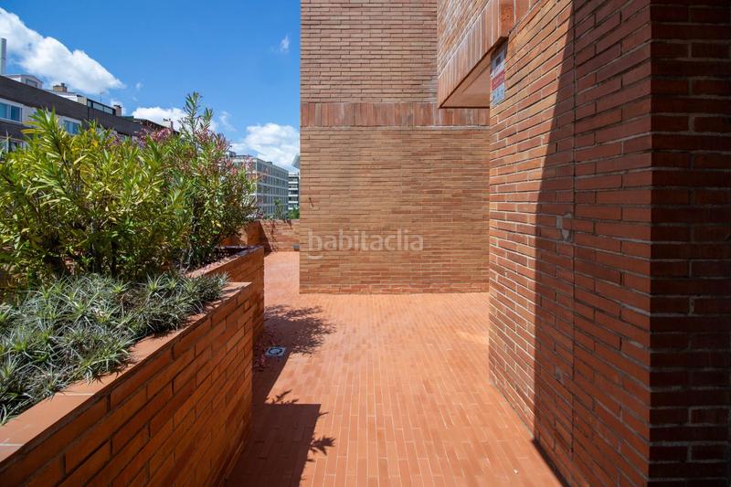 Foto 3e2e0ad9-8ff5-4cee-8a5d-14d59e94bc0c. Dachwohnung mit heizung parking in Sarrià Barcelona