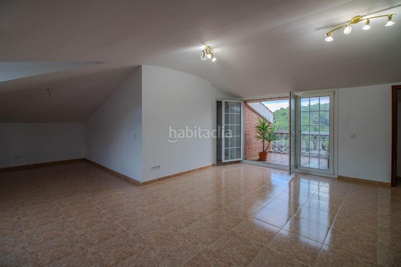 Foto 59fa71b9-0cb3-49bd-9ab4-56a6ca02cfe3. Chalet con riscaldamento parcheggio in Can Rial Esparreguera