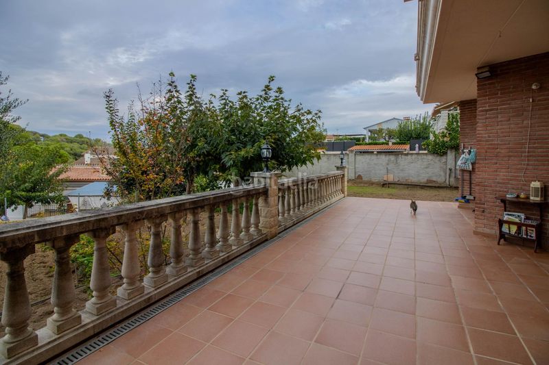 Foto 5bb8185f-56bc-4d13-a808-1b7c38bd79ce. Chalet con riscaldamento parcheggio in Can Rial Esparreguera