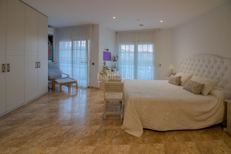 Foto f7374d11-f25c-4980-8a39-4153f366208a. Chalet con riscaldamento parcheggio in Can Rial Esparreguera