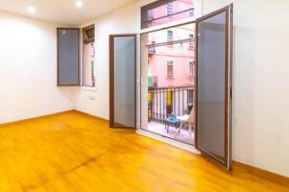 Piso  Calle sant vicen