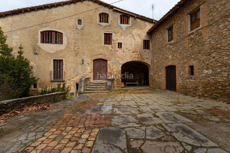 Foto 670435d0-8381-40f7-b1ef-b01a84f75fba. Masia amb calefacció aparcament a Vall d´en Bas (La)