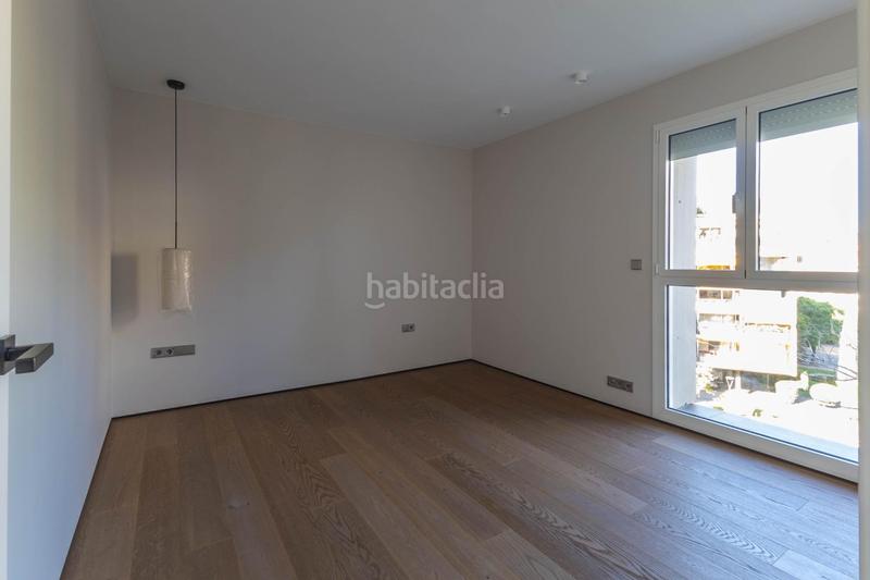 Foto aabaf111-c51e-4696-9b51-107e19ebad18. Flat with heating parking in Pedralbes Barcelona