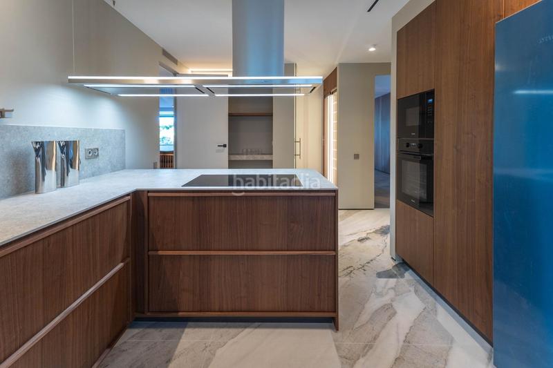 Foto b5af04b7-fe48-4a95-aeb8-106df9367656. Flat with heating parking in Pedralbes Barcelona