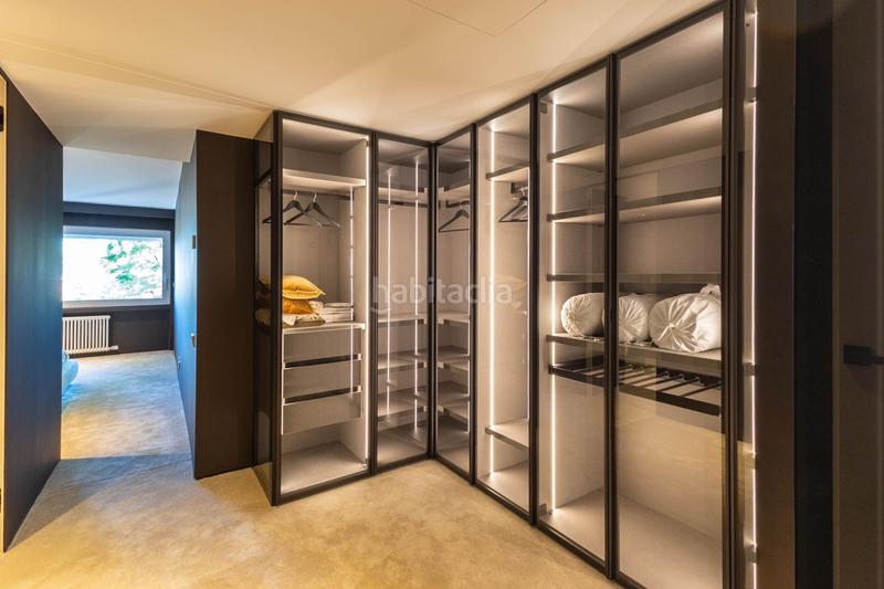 Foto b7194651-58a8-4772-9d84-a8664bb8d30c. Flat with heating parking in Pedralbes Barcelona