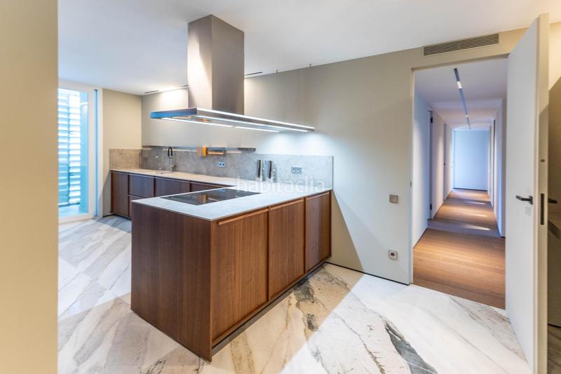 Foto fff0d388-9730-401f-807d-7c9e2b90214d. Flat with heating parking in Pedralbes Barcelona