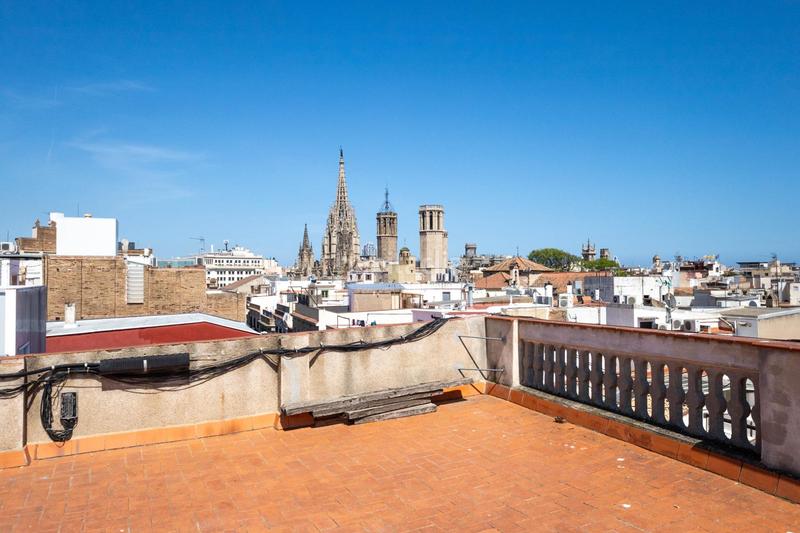 Foto 0132ea96-eb2e-4bb0-9ebb-6b7957f308b2. Appartement avec chauffage dans Gòtic Barcelona
