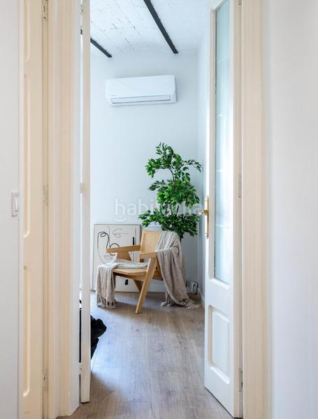 Foto 470dc7ce-4795-46aa-8181-54eddb22dc3b. Appartement avec chauffage dans Hostafrancs Barcelona