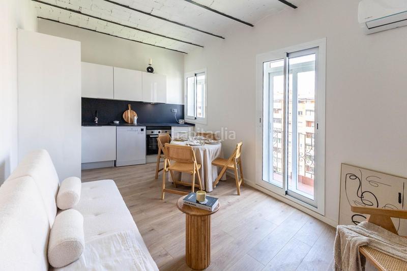 Foto cc4c2077-a7a9-4153-aa97-aea48696b384. Appartement avec chauffage dans Hostafrancs Barcelona