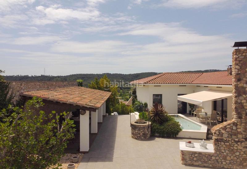 Foto 14d73d2b-d2ab-4c86-9080-e1c650c82542. Chalet avec chauffage parking piscine dans Sentmenat