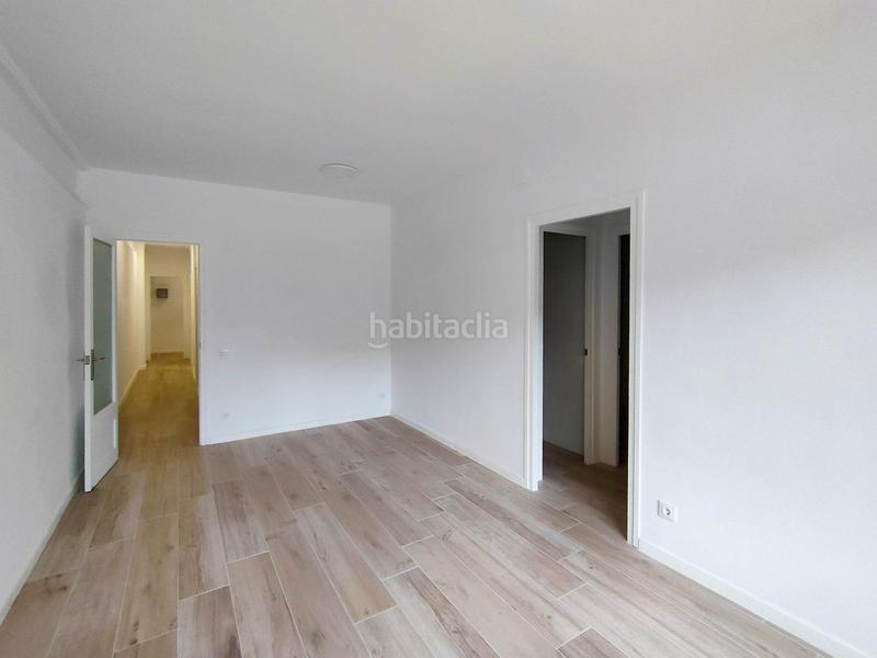 Foto 440f7ed5-04ac-4afb-9afd-09285adc75c7. Appartamento in La Marina del Port Barcelona