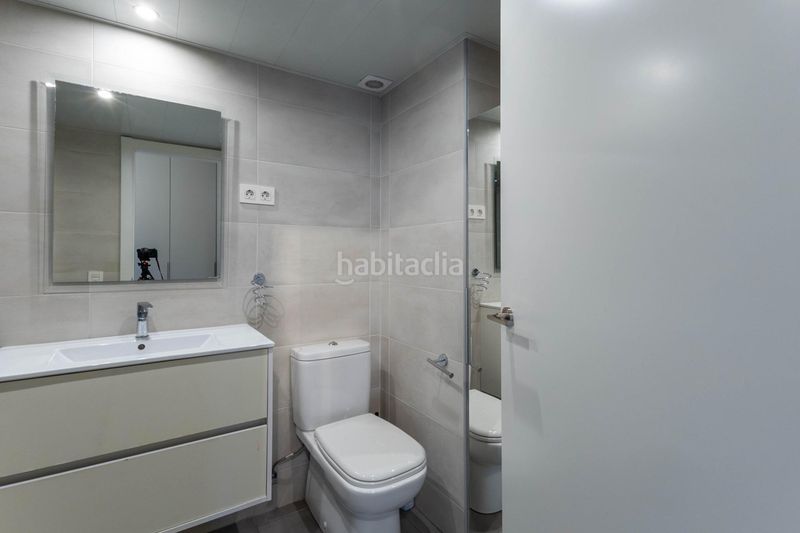 Foto 636d3458-2853-477d-a726-c0a9a76e824f. Dúplex a Sants-Badal Barcelona
