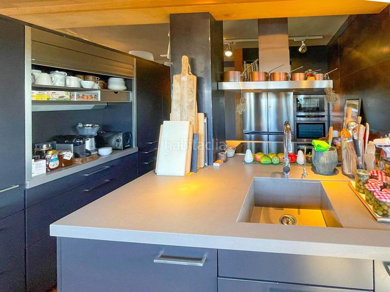 Foto 2d29a697-127e-43f4-bee4-ab89ae670727. Attico con riscaldamento parcheggio piscina in Plaça Europa - Port Aventura Salou