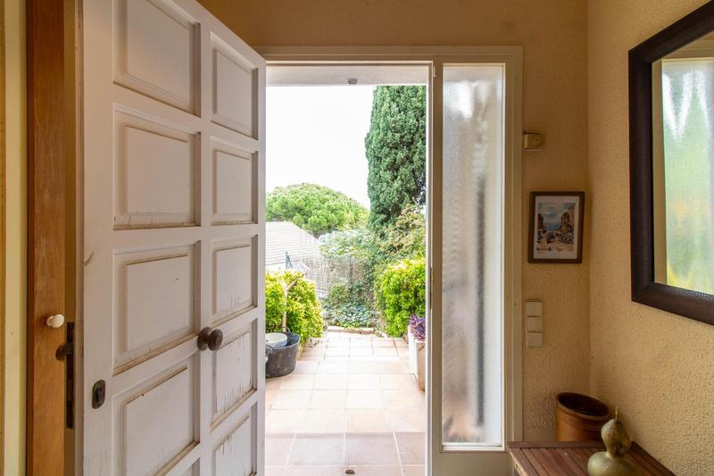 Foto 5e86be8e-d721-415a-aed3-2e12354f2913. Maison avec chauffage parking piscine dans Sant Cebrià de Vallalta